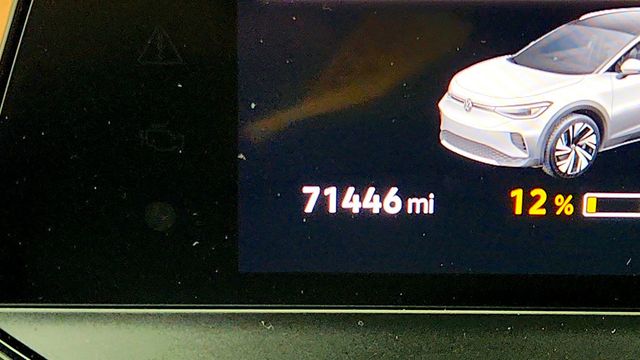 2022 Volkswagen ID.4 Pro S AWD (245-mile range) - 22971752 - 15