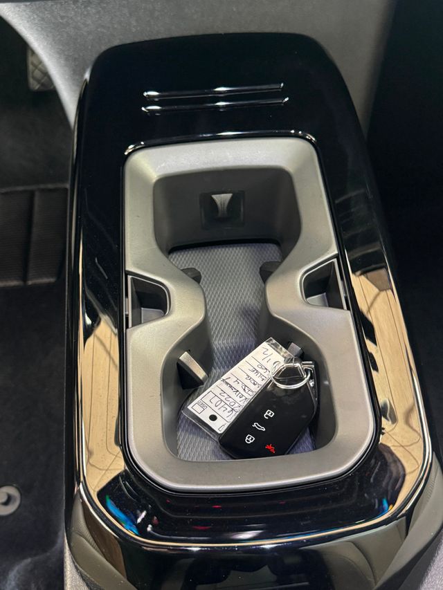 2022 Volkswagen ID.4 Pro S RWD - 22928318 - 24