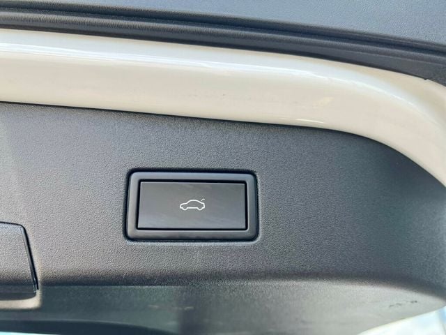 2022 Volkswagen ID.4 Pro S RWD - 23038009 - 8