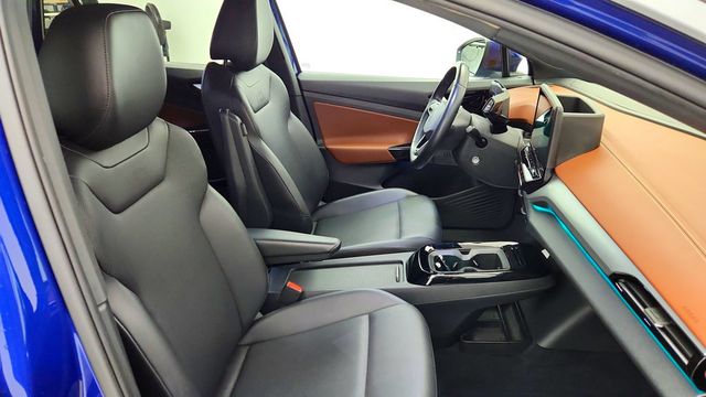 2022 Volkswagen ID.4 Pro S w/ Gradient Pkg & Massaging Front Seats - 23094746 - 21