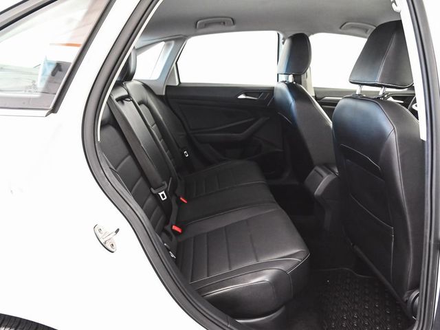 2022 Volkswagen Jetta 1.5T SE - 23000418 - 16