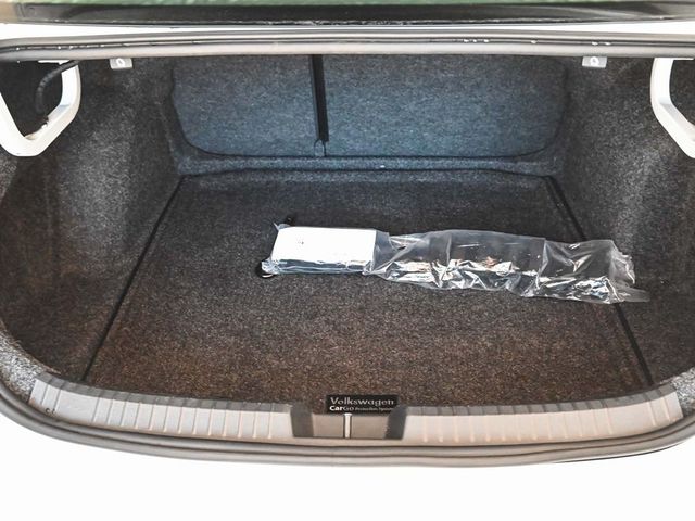 2022 Volkswagen Jetta 1.5T SE - 23000418 - 19
