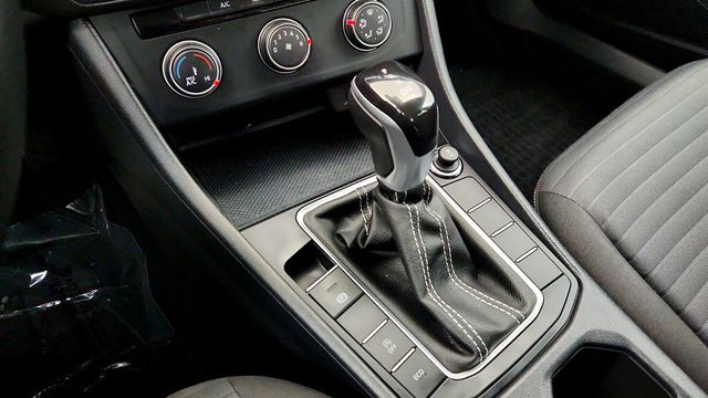 2022 Volkswagen Jetta S Automatic with IQ.Drive Package - 22961900 - 14