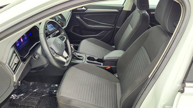 2022 Volkswagen Jetta S Automatic with IQ.Drive Package - 22961900 - 17