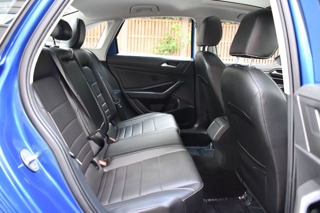 2022 Volkswagen Jetta SE Automatic - 22910561 - 31