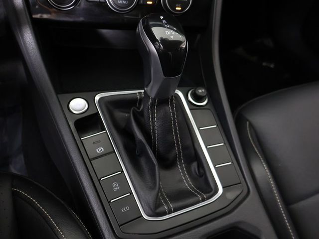 2022 Volkswagen Jetta SE Automatic - 23062840 - 45
