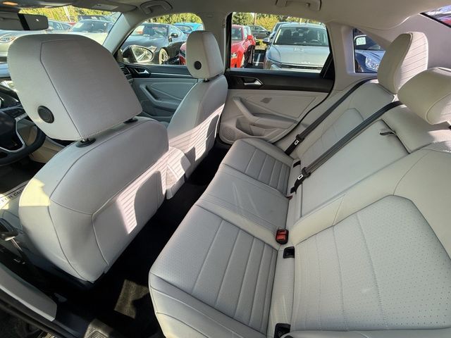 2022 Volkswagen Jetta SE Automatic - 23099883 - 22
