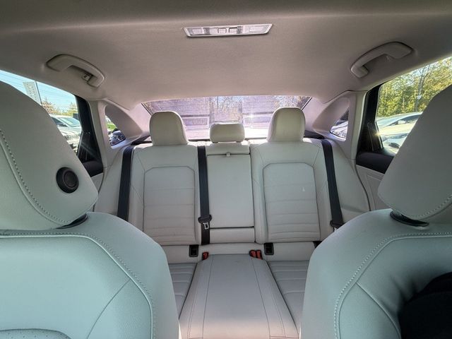 2022 Volkswagen Jetta SE Automatic w/ Panoramic Sunroof & Black Wheel Pkg - 23099883 - 20