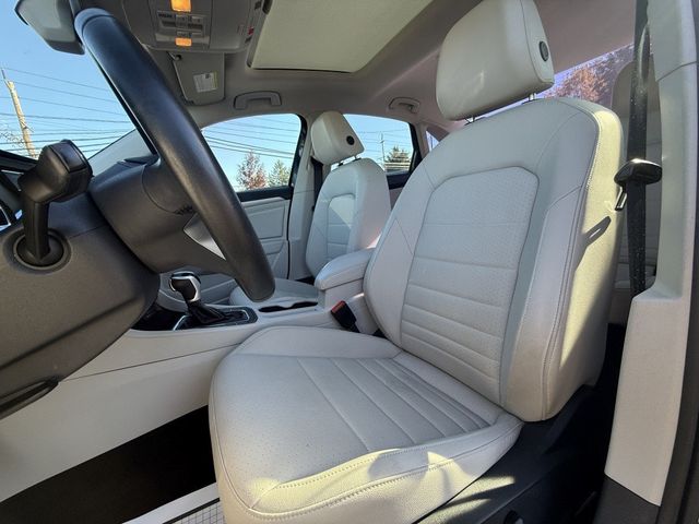 2022 Volkswagen Jetta SE Automatic w/ Panoramic Sunroof & Black Wheel Pkg - 23099883 - 8