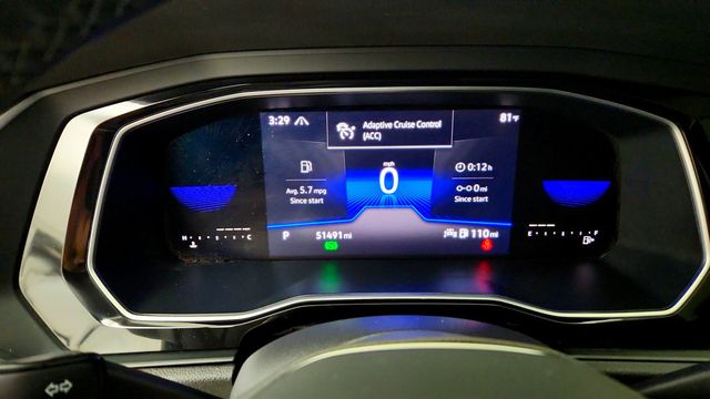 2022 Volkswagen Jetta SE Automatic w/ Panoramic Sunroof & HomeLink Mirror - 23063233 - 14