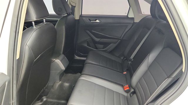 2022 Volkswagen Jetta SE Automatic w/ Panoramic Sunroof & HomeLink Mirror - 23063233 - 20