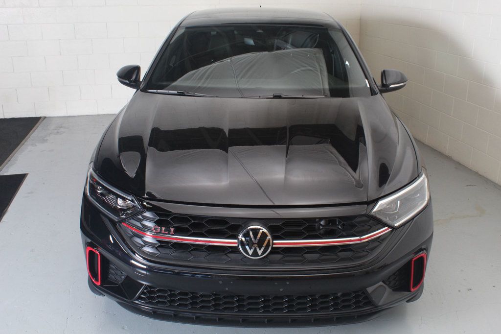 2022 Volkswagen Jetta GLI 2.0T Autobahn photo 3