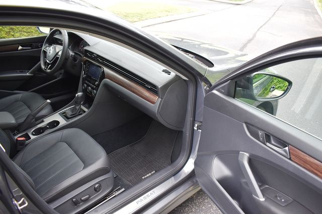 2022 Volkswagen Passat 2.0T Limited Edition Automatic - 23066152 - 41