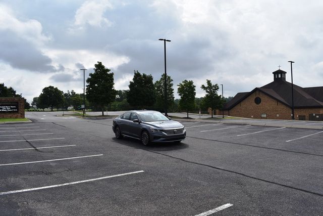 2022 Volkswagen Passat 2.0T Limited Edition Automatic - 23066152 - 48