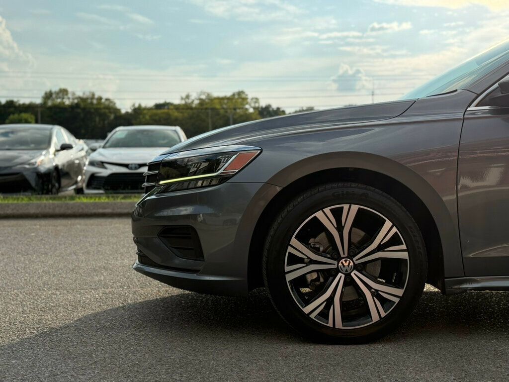 2022 Volkswagen Passat SE photo 7