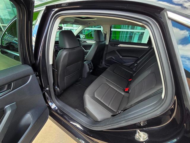 2022 Volkswagen Passat 2.0T SE Automatic - 22910509 - 10