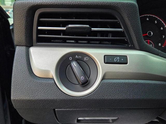 2022 Volkswagen Passat 2.0T SE Automatic - 22910509 - 29