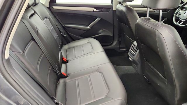 2022 Volkswagen Passat 2.0T SE Automatic - 23100934 - 18