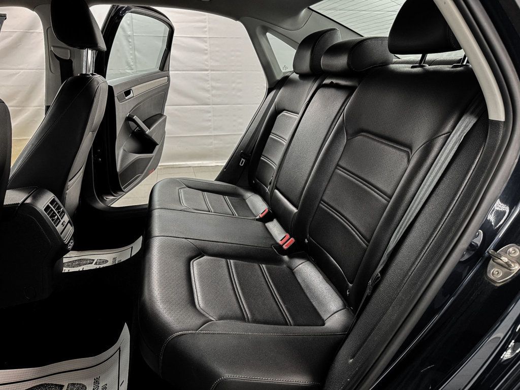 2022 Volkswagen Passat SE - 23026039 - 9