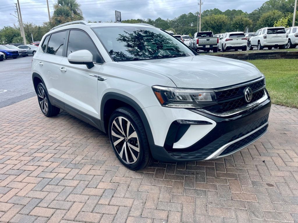 2022 Volkswagen Taos SE photo 7