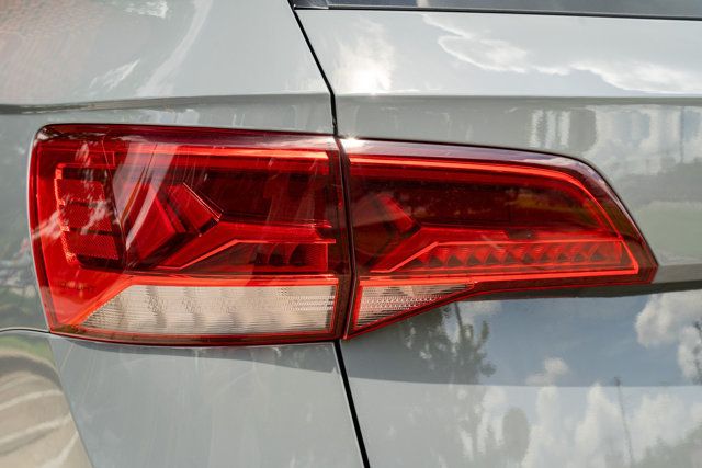 2022 Volkswagen Taos LocalTrade/SE/FWD/LaneAssist/LightAssist/HeatedFrontSeats/NAV - 23053218 - 10