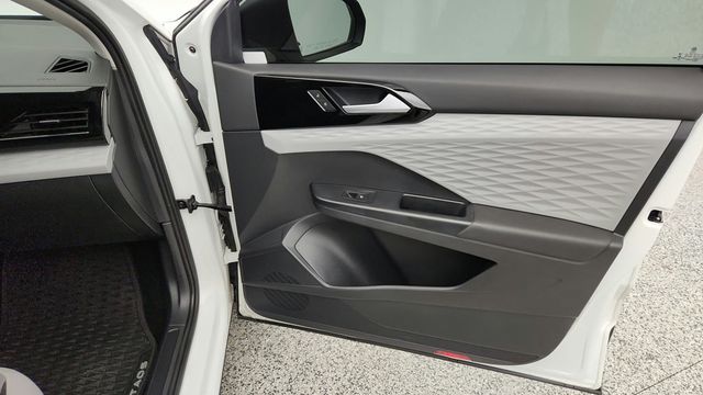 2022 Volkswagen Taos S 4MOTION - 23080970 - 24