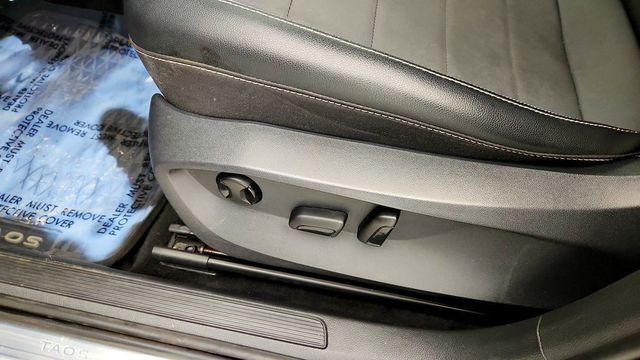 2022 Volkswagen Taos SE 4MOTION - 23100308 - 9