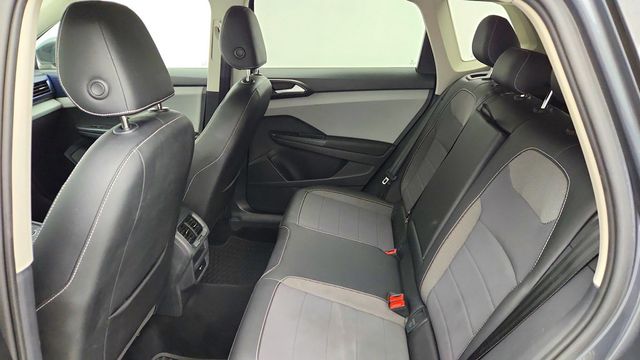 2022 Volkswagen Taos SE 4MOTION - 23100308 - 18