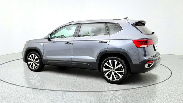 2022 Volkswagen Taos SE 4MOTION - 23100308 - 6