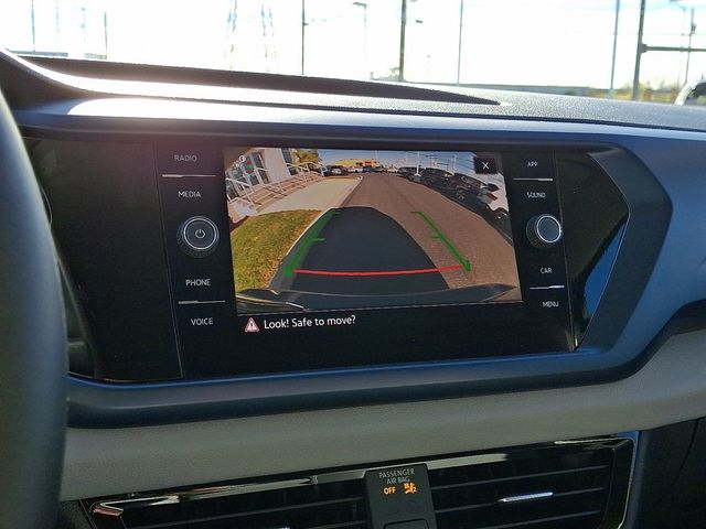 2022 Volkswagen Taos SE 4MOTION - 22941018 - 17