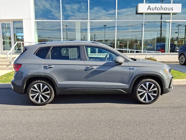 2022 Volkswagen Taos SE 4MOTION - 22941018 - 6