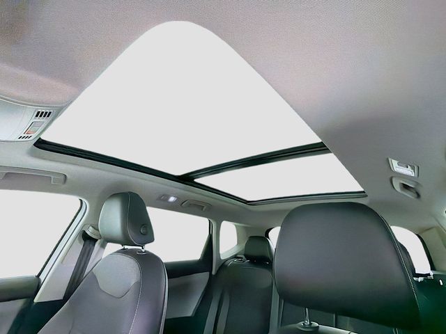 2022 Volkswagen Taos SE 4MOTION - 22975899 - 21