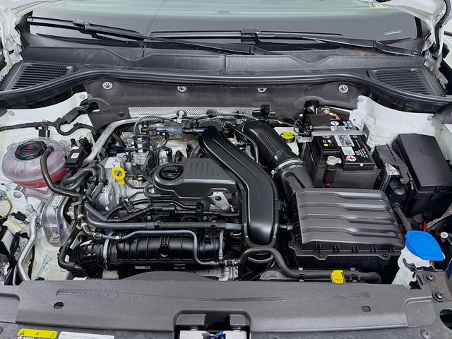 2022 Volkswagen Taos SE 4MOTION - 22975899 - 30