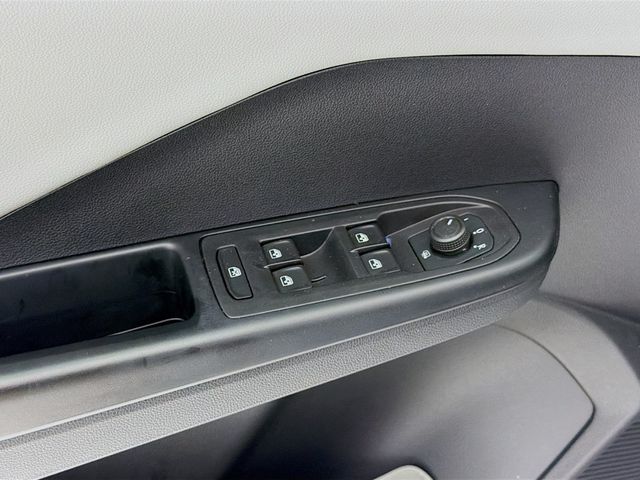 2022 Volkswagen Taos SE 4MOTION - 23019151 - 16