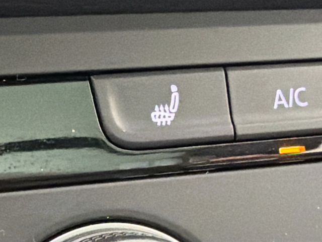 2022 Volkswagen Taos SE 4MOTION - 23019151 - 18