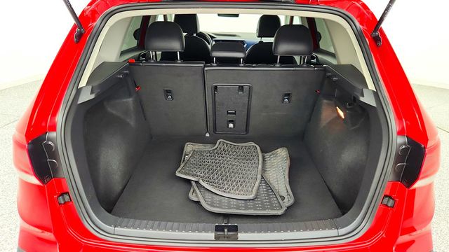 2022 Volkswagen Taos SE 4MOTION with Panoramic Sunroof Package - 22971741 - 20