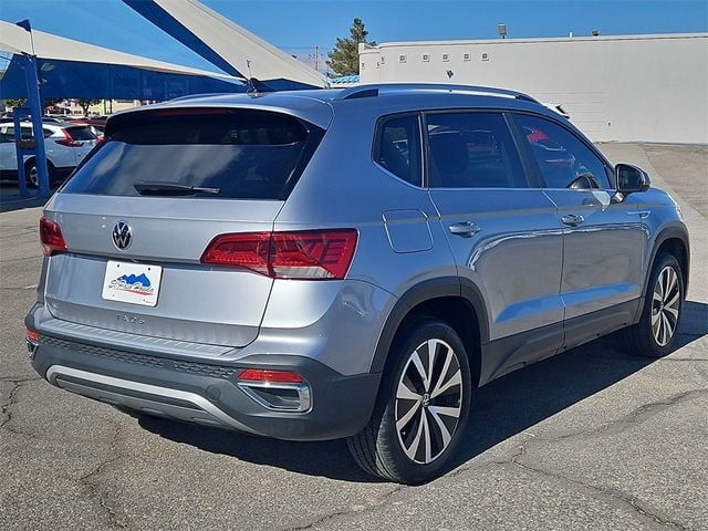 2022 Volkswagen Taos SE FWD - 22740269 - 3