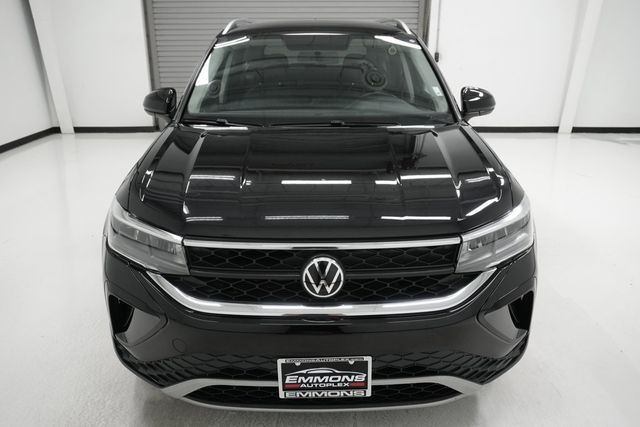 2022 Volkswagen Taos SE FWD - 22942521 - 1