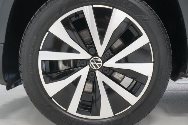 2022 Volkswagen Taos SE FWD - 22942521 - 23