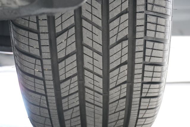 2022 Volkswagen Taos SE FWD - 22942521 - 25