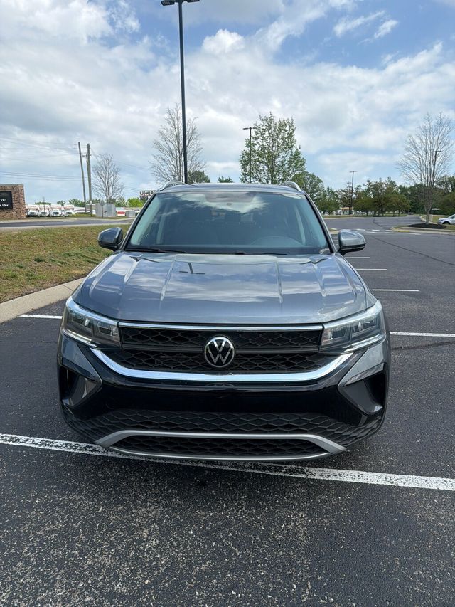 2022 Volkswagen Taos SE FWD - 23014822 - 1