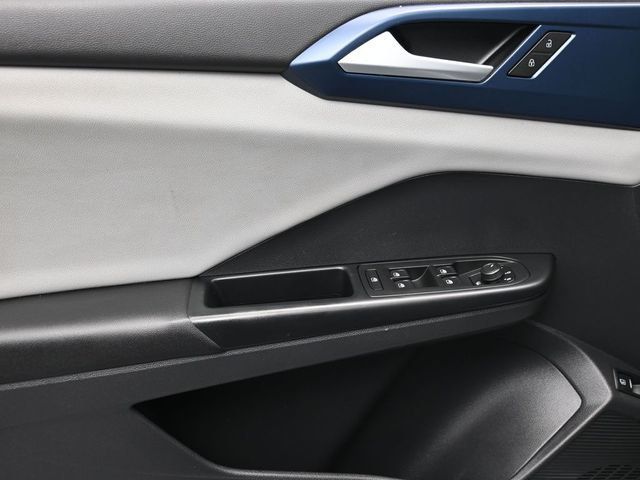 2022 Volkswagen Taos SE FWD - 23008589 - 11