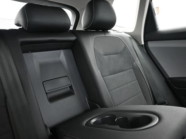 2022 Volkswagen Taos SE FWD - 23011185 - 19