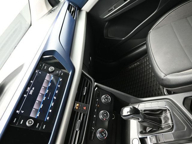 2022 Volkswagen Taos SE FWD - 23011185 - 21
