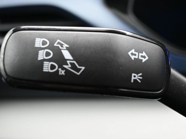 2022 Volkswagen Taos SE FWD - 23011185 - 24