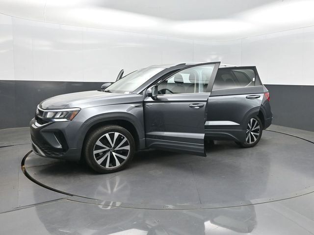 2022 Volkswagen Taos SE FWD - 23011185 - 33