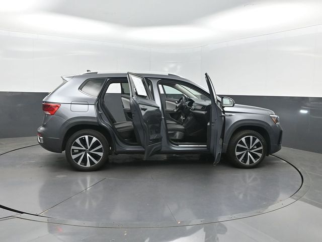 2022 Volkswagen Taos SE FWD - 23011185 - 34