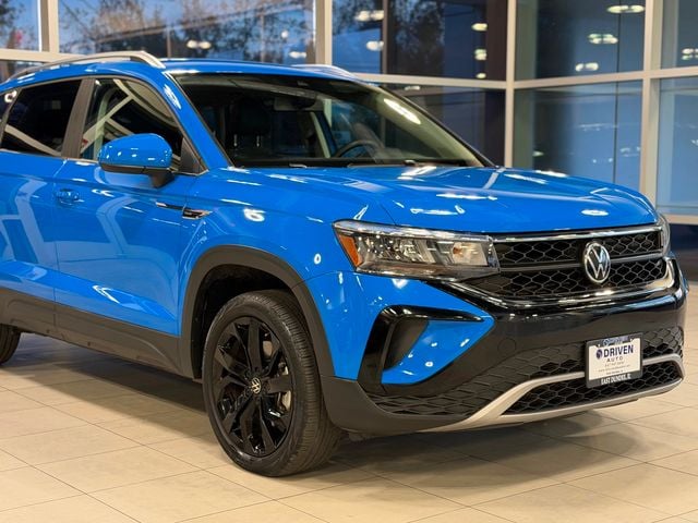 2022 Volkswagen Taos SE FWD - 22939282 - 4