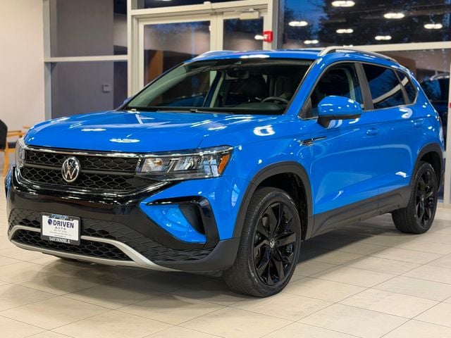 2022 Volkswagen Taos SE FWD - 22939282 - 5