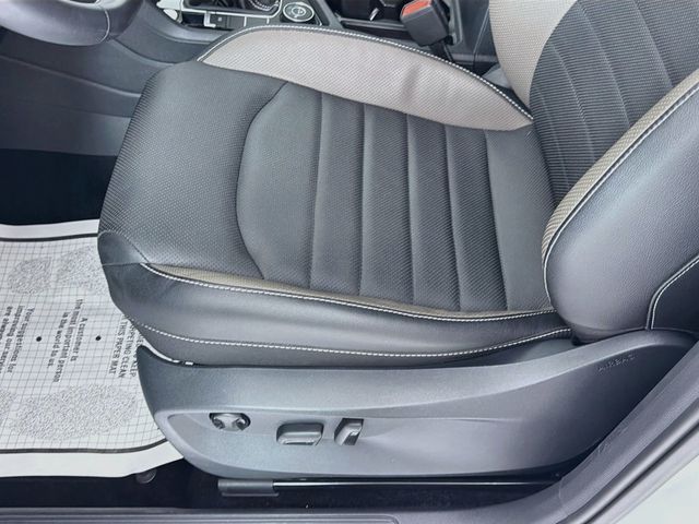 2022 Volkswagen Taos SEL 4MOTION - 23054232 - 19